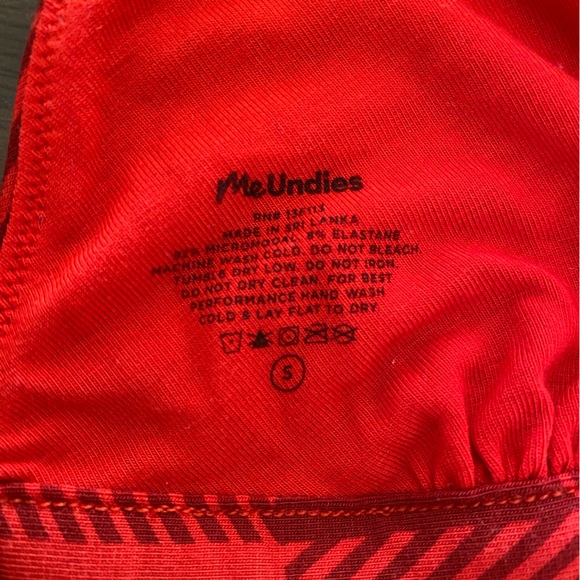 MeUndies FeelFree Triangle Bralette Buffalo Plaid Red and Black Print Size S - Picture 7 of 8